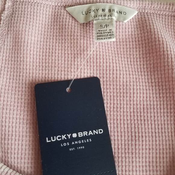 NWT Lucky Brand Pink Long Sleeve Tee Star print Size Small - Picture 9 of 9